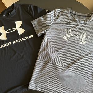 Under Armour Boys Tees Size S Bundle